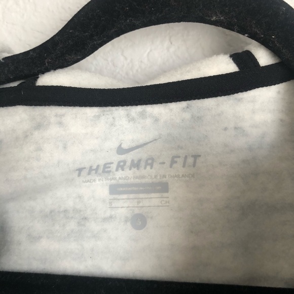 Nike therma-fit printed hoodie zip up jacket - Picture 7 of 7